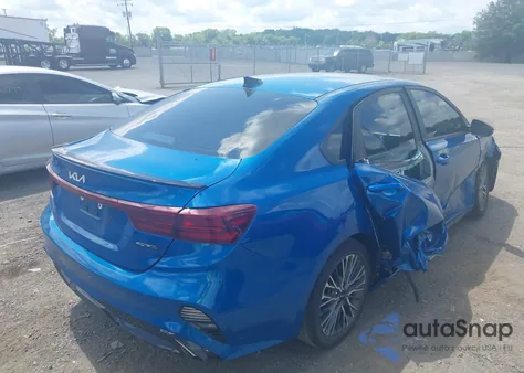 2022 Kia Forte Gt-Line из США, поврежденный, VIN 3KPF54AD5NE479602